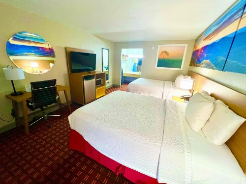 Days Inn by Wyndham Athens image 10